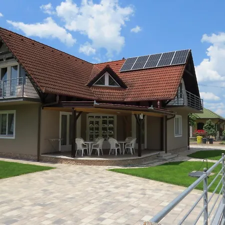 32 Foes Apartment Balatonlelle